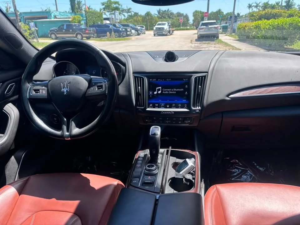 2019 Maserati Levante - Image 6 of 10