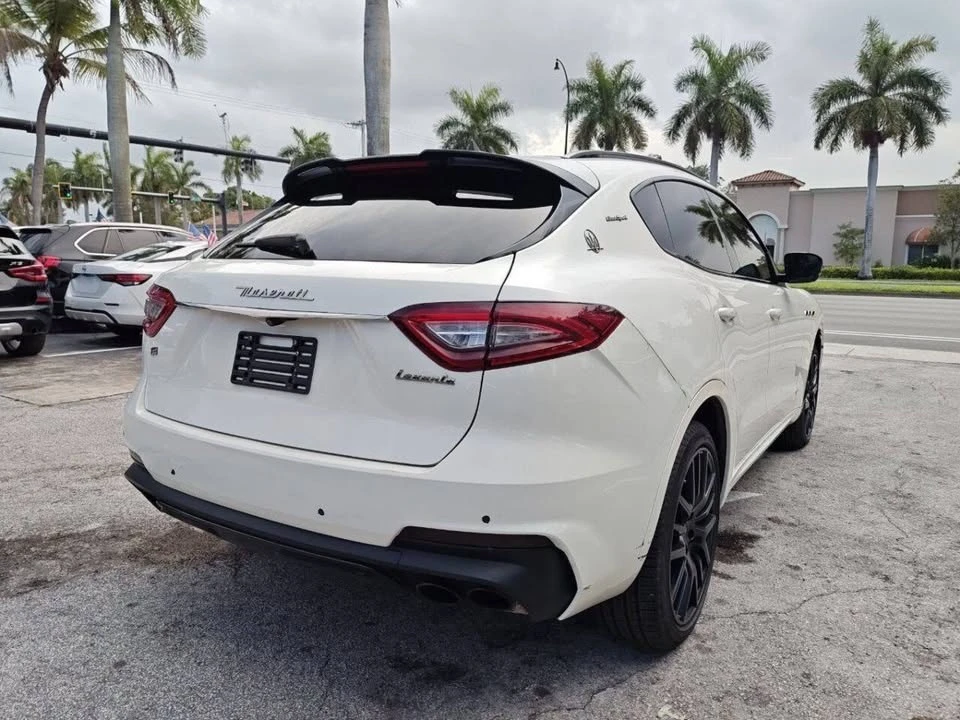 2019 Maserati Levante - Image 7 of 20
