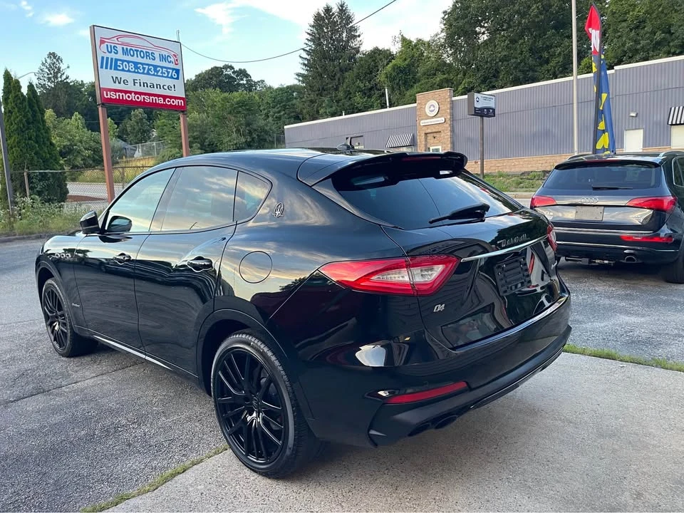 2019 Maserati Levante - Image 13 of 19