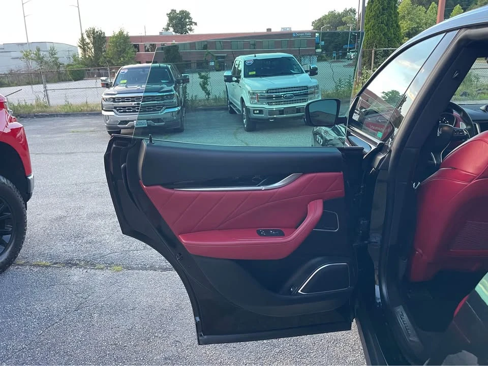 2019 Maserati Levante - Image 11 of 19