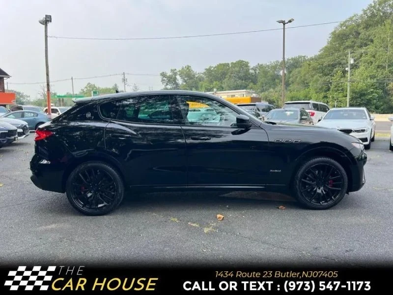 2019 Maserati Levante - Image 7 of 12