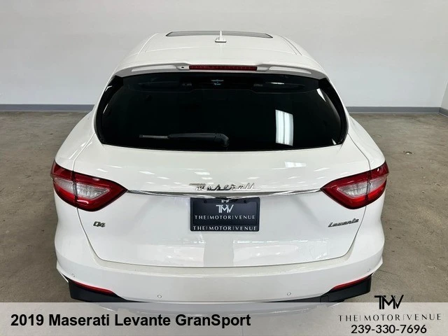 2019 Maserati Levante - Image 9 of 12