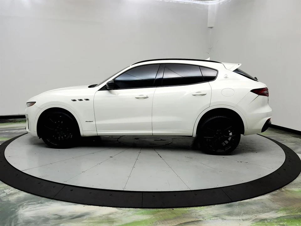 2019 Maserati Levante - Image 8 of 31