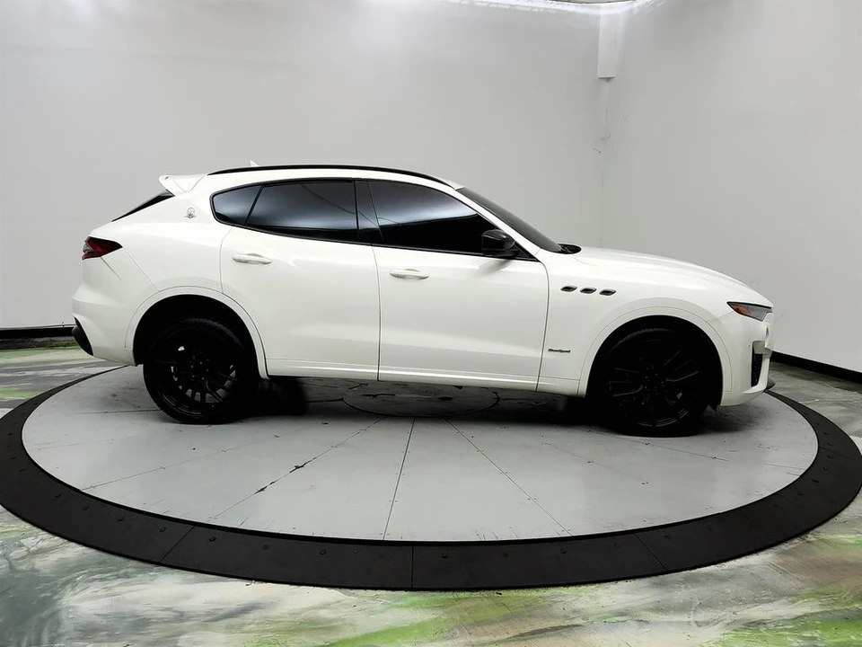 2019 Maserati Levante - Image 4 of 31