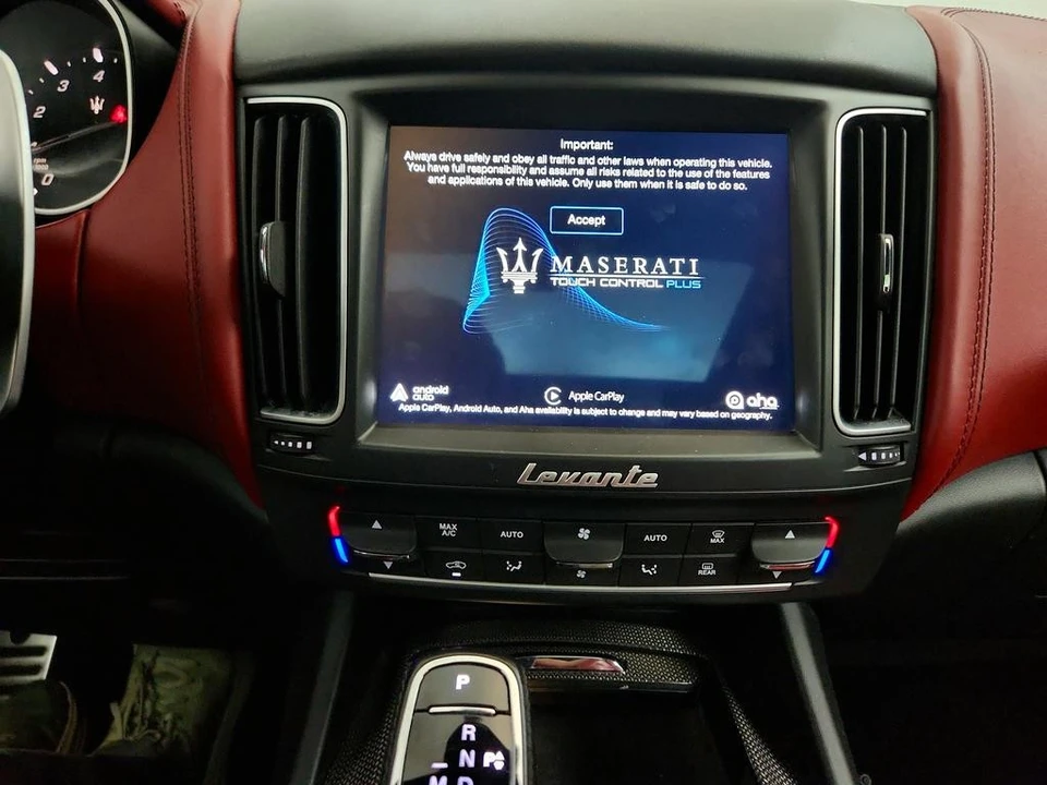 2019 Maserati Levante - Image 17 of 31