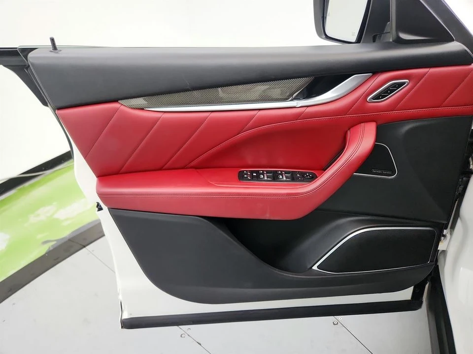 2019 Maserati Levante - Image 19 of 31