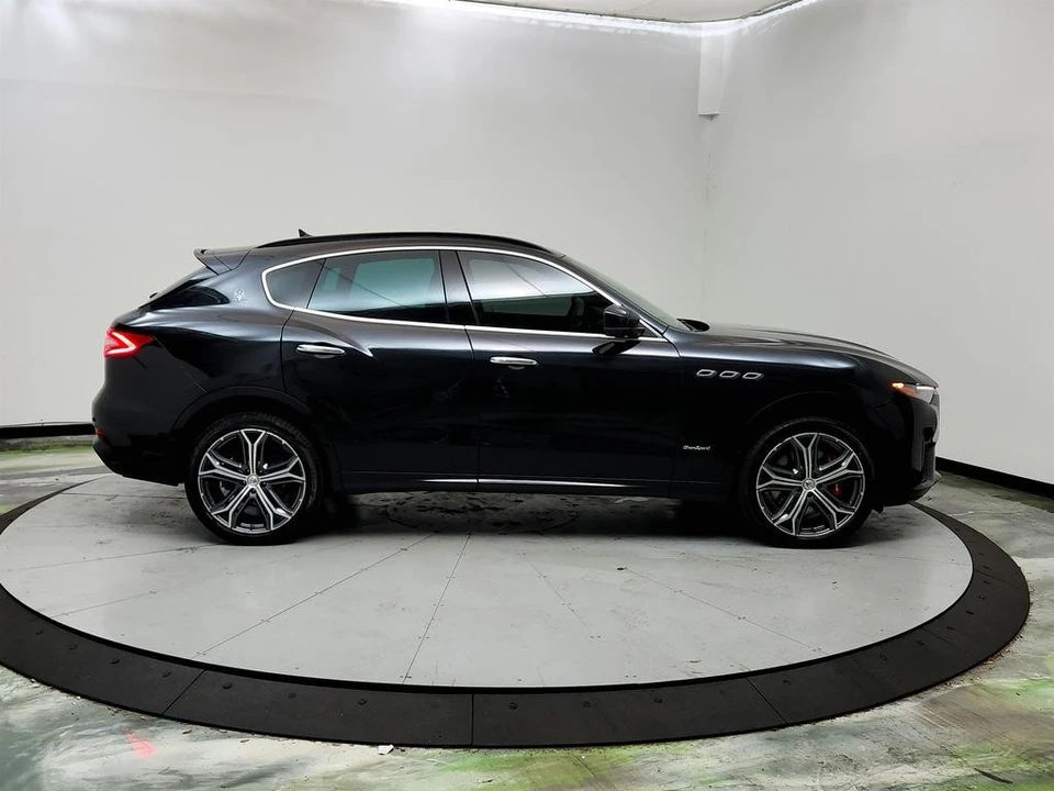 2019 Maserati Levante - Image 4 of 12