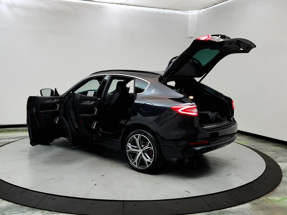 2019 Maserati Levante - Image 12 of 21