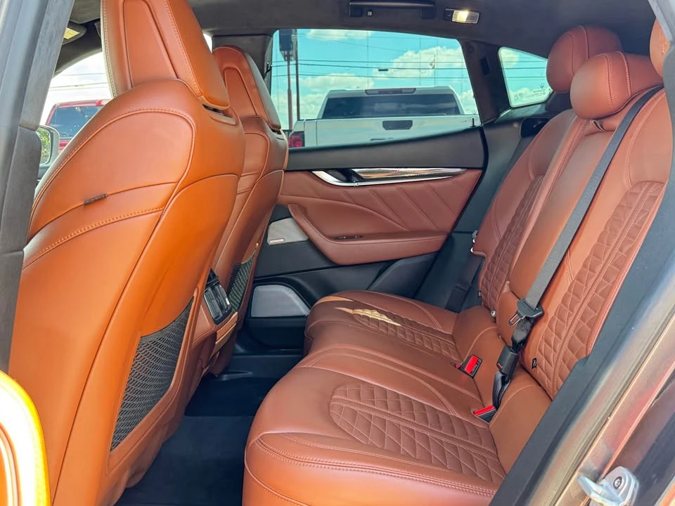 2019 Maserati Levante - Image 15 of 20