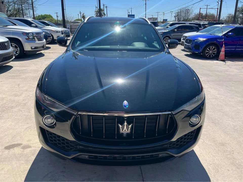 2019 Maserati Levante - Image 2 of 15