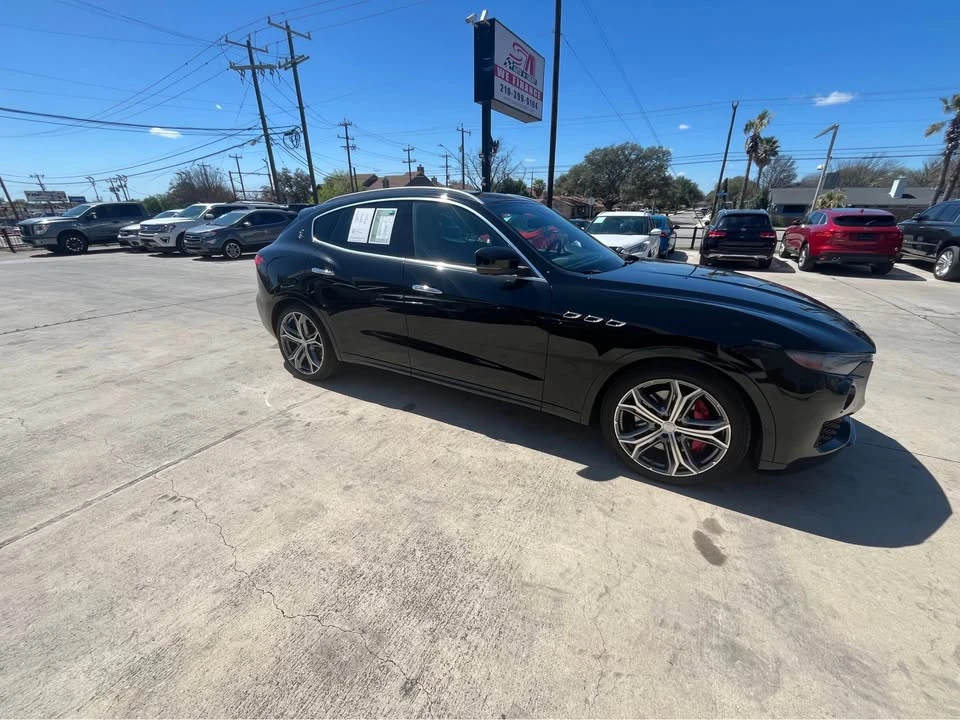 2019 Maserati Levante - Image 3 of 15