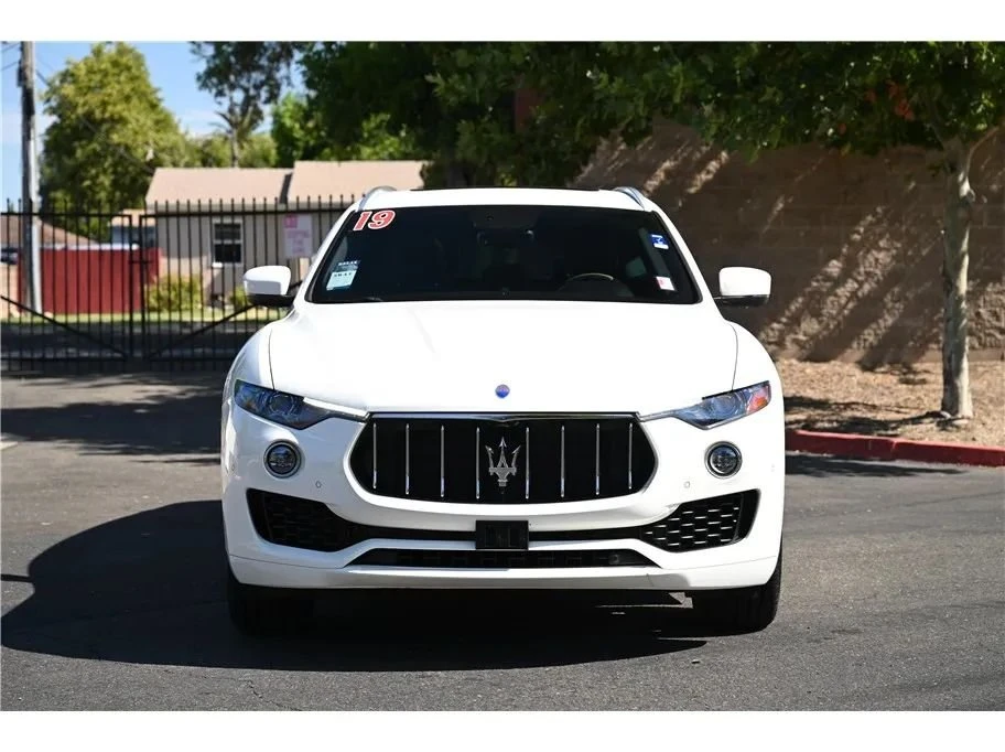 2019 Maserati Levante - Image 2 of 20