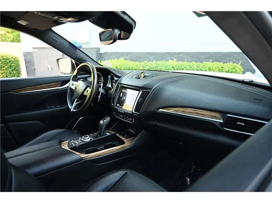 2019 Maserati Levante - Image 12 of 20