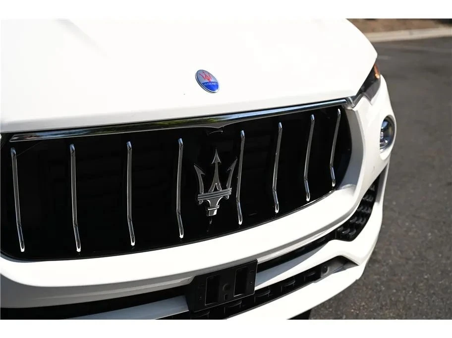 2019 Maserati Levante - Image 9 of 20