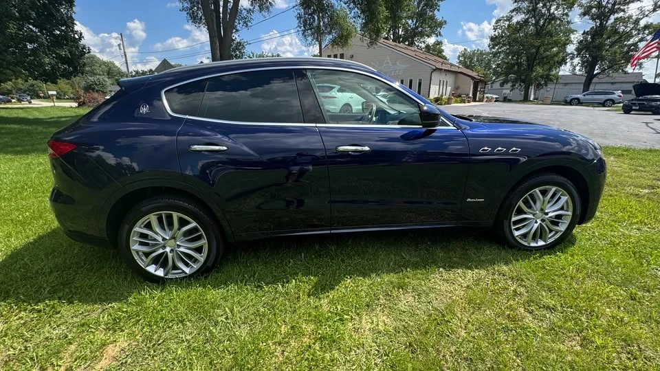 2019 Maserati Levante - Image 8 of 20