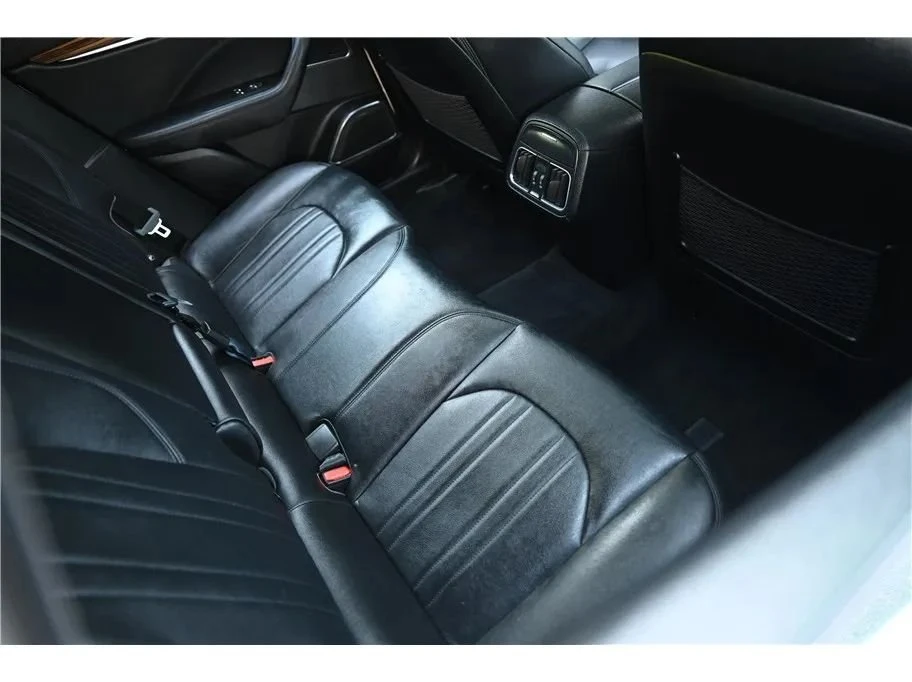 2019 Maserati Levante - Image 14 of 20