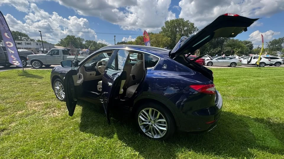2019 Maserati Levante - Image 10 of 20