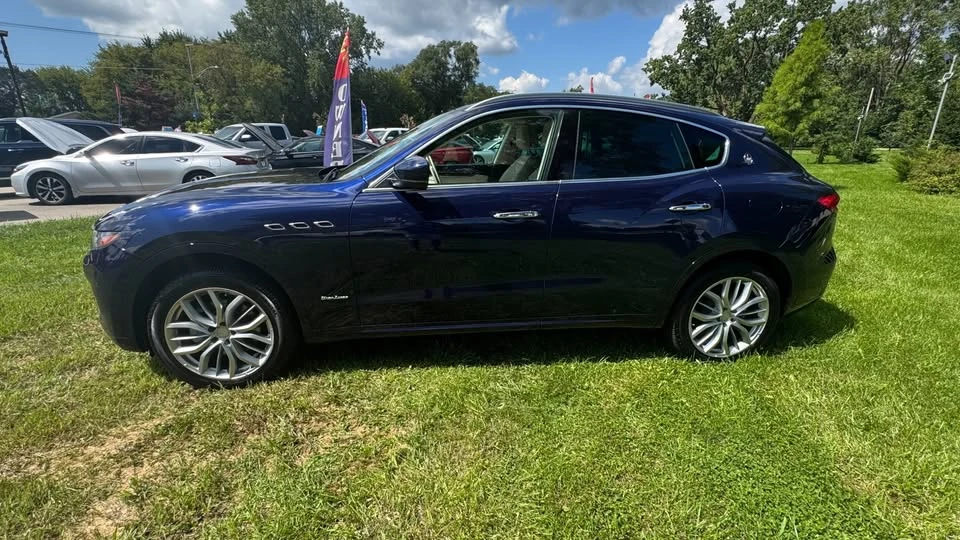 2019 Maserati Levante - Image 4 of 20