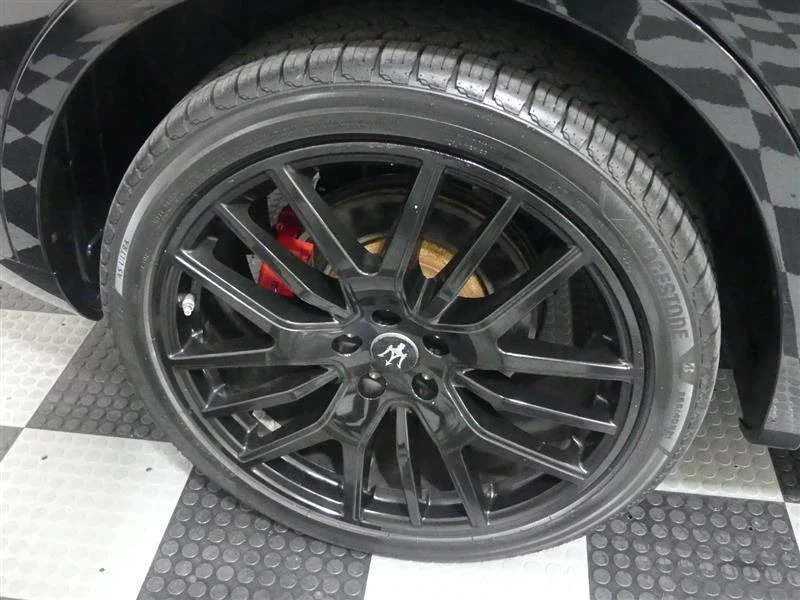 2019 Maserati Levante - Image 17 of 20