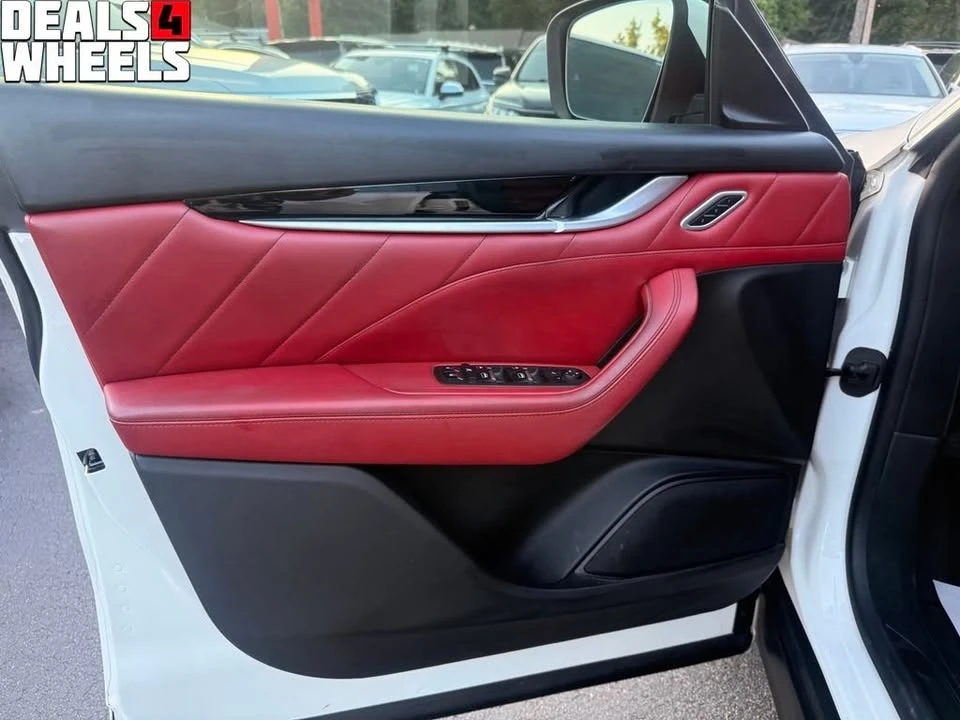 2019 Maserati Levante - Image 11 of 11