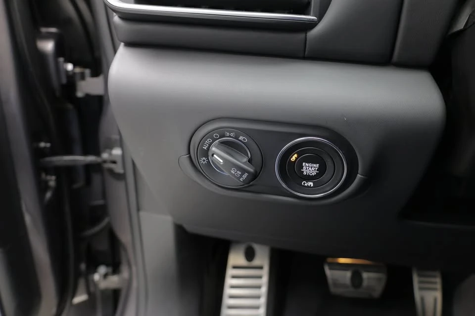 2019 Maserati Levante - Image 15 of 20