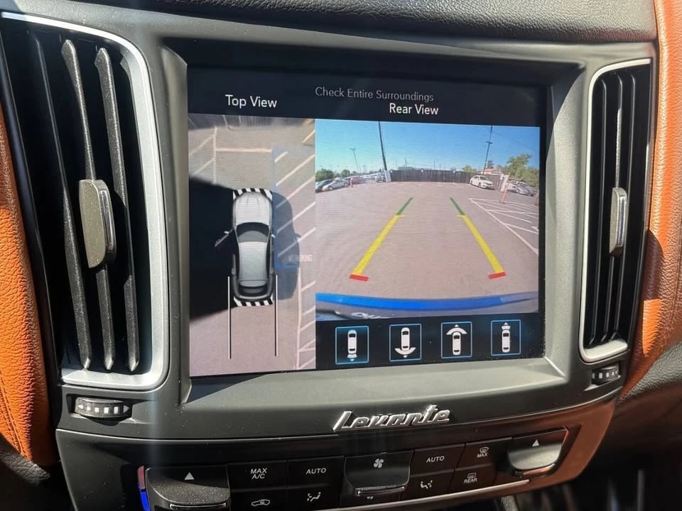 2019 Maserati Levante - Image 15 of 20