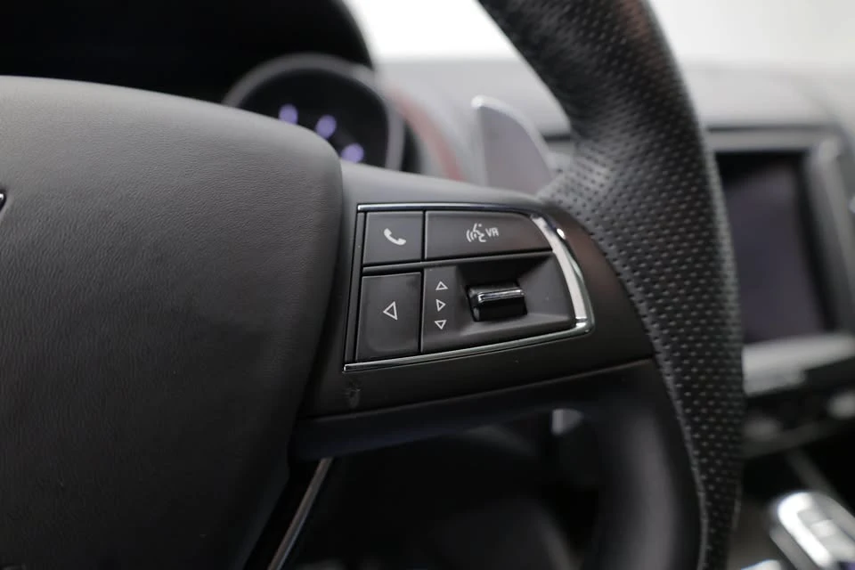2019 Maserati Levante - Image 17 of 20