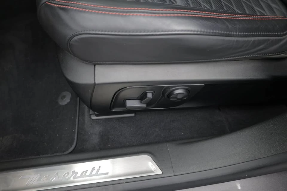 2019 Maserati Levante - Image 11 of 20