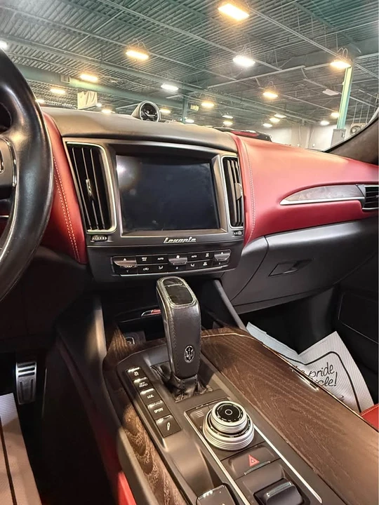 2019 Maserati Levante - Image 7 of 8