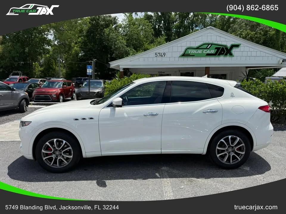 2019 Maserati Levante - Image 7 of 19