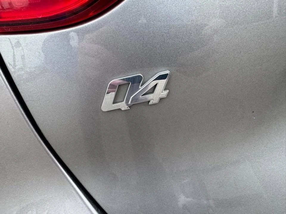 2019 Maserati Levante - Image 15 of 20
