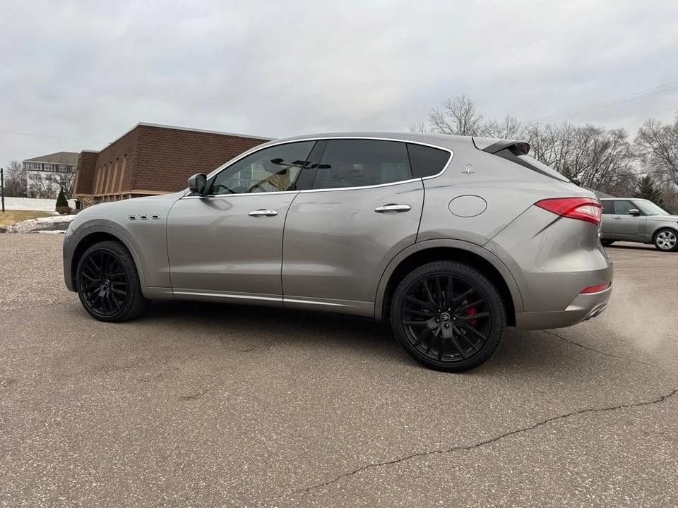 2019 Maserati Levante - Image 8 of 20