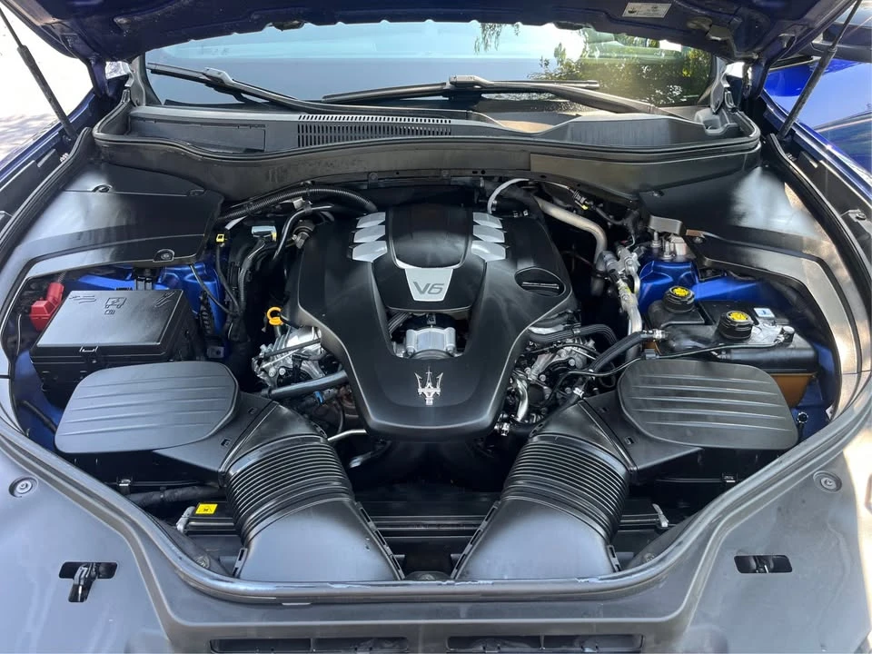 2019 Maserati Levante - Image 17 of 20