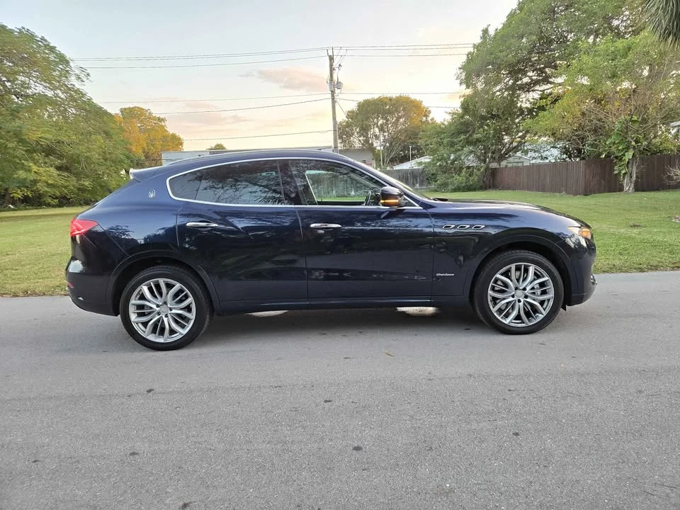 2019 Maserati Levante - Image 4 of 17