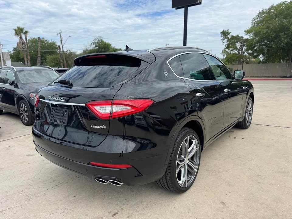 2019 Maserati Levante - Image 5 of 19