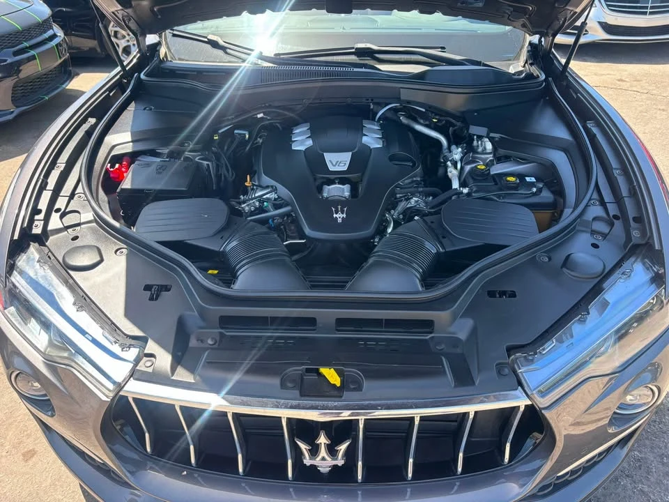 2019 Maserati Levante - Image 6 of 19