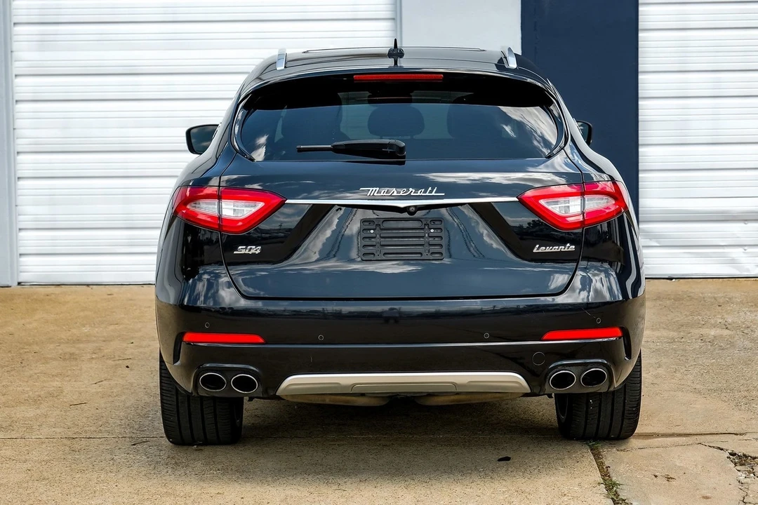 2019 Maserati Levante - Image 13 of 21