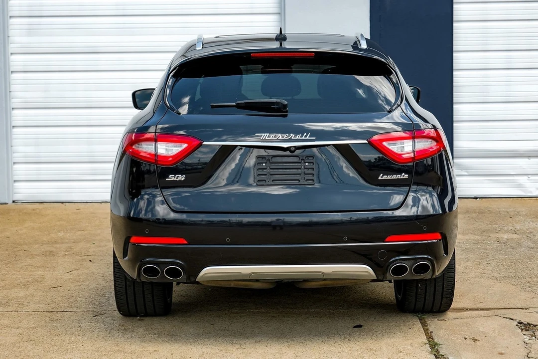 2019 Maserati Levante - Image 13 of 21