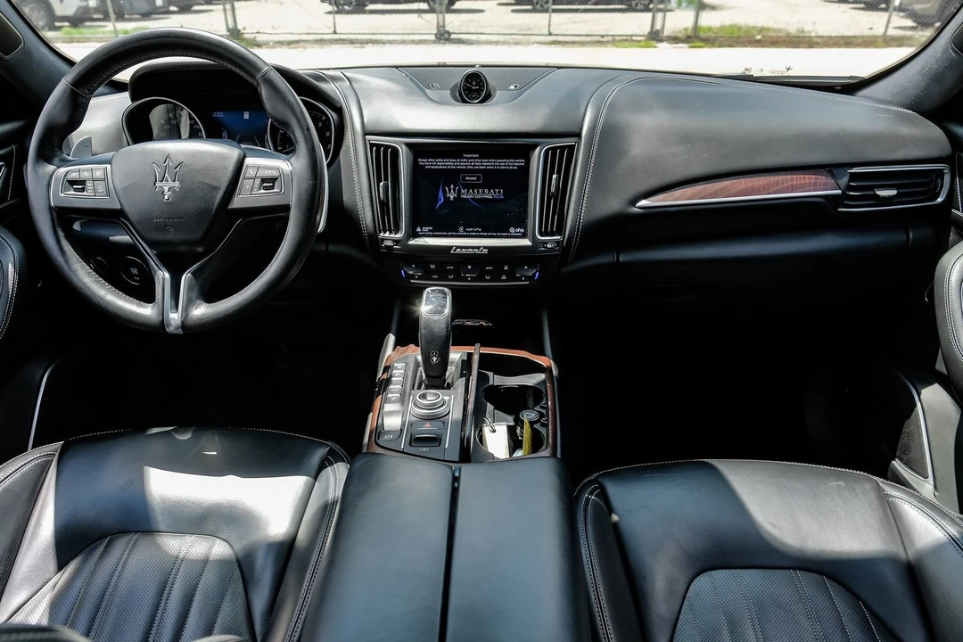 2019 Maserati Levante - Image 16 of 21