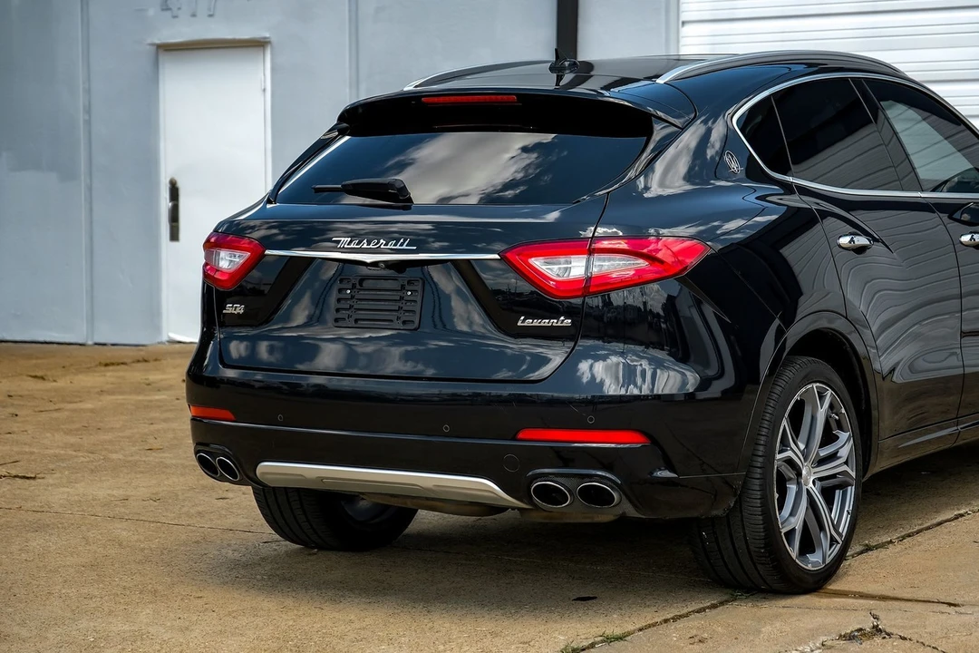 2019 Maserati Levante - Image 11 of 21