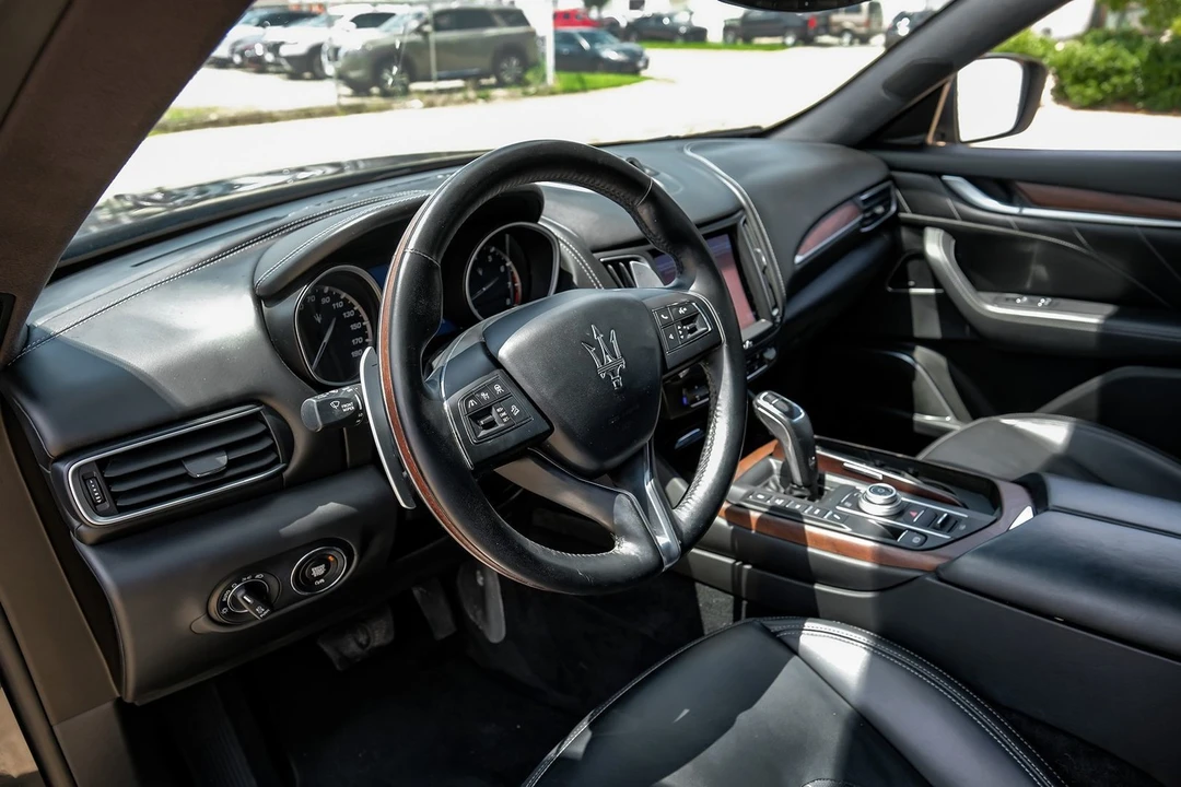 2019 Maserati Levante - Image 3 of 21