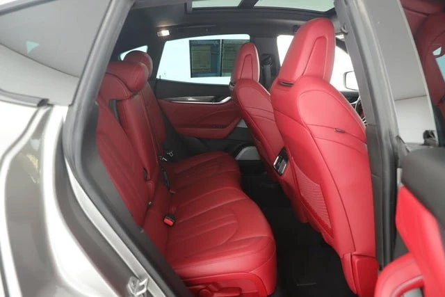 2019 Maserati Levante - Image 9 of 20