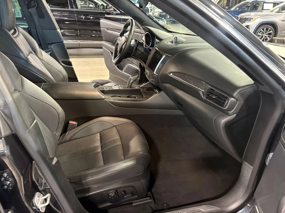 2019 Maserati Levante - Image 10 of 17