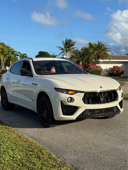 2019 Maserati Levante - Image 3 of 11