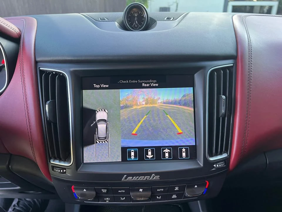 2019 Maserati Levante - Image 13 of 17