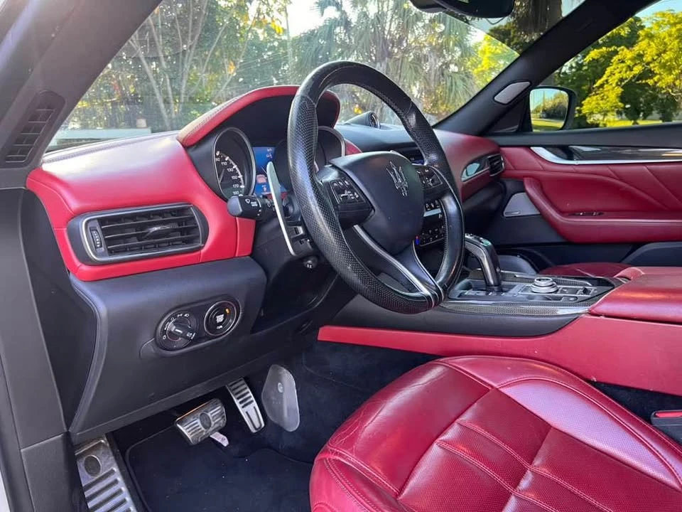 2019 Maserati Levante - Image 15 of 17