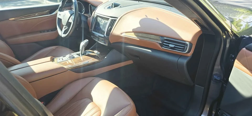 2019 Maserati Levante - Image 9 of 12