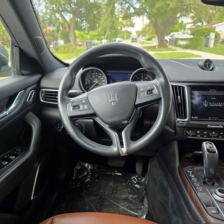 2019 Maserati Levante - Image 16 of 19