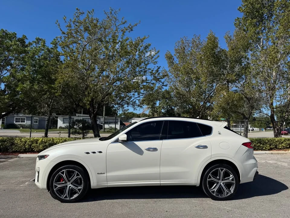 2019 Maserati Levante - Image 6 of 11
