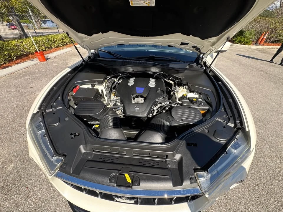 2019 Maserati Levante - Image 8 of 11